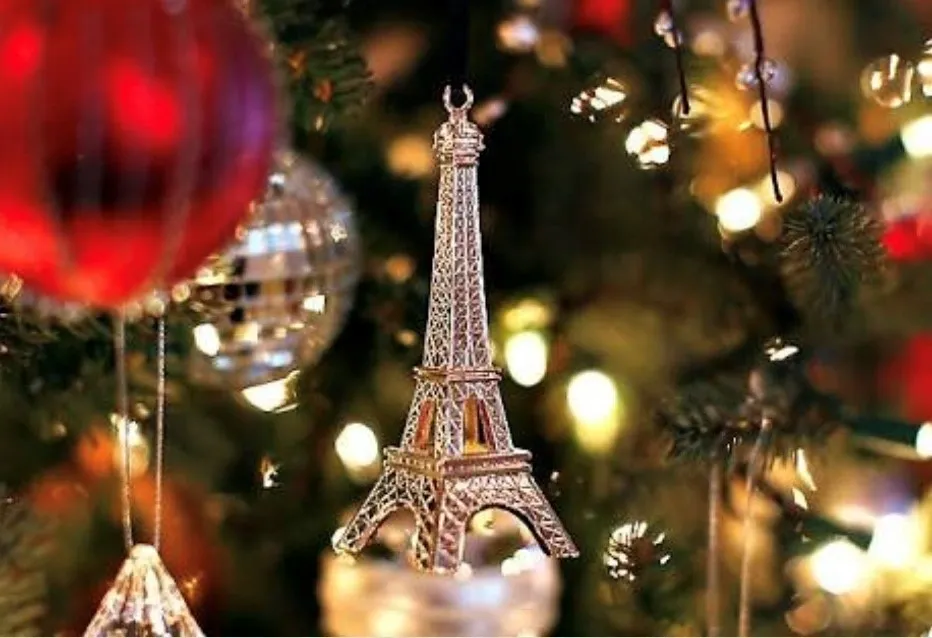 Travel safety tips & for a very merry French Noël!